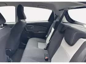 Toyota Yaris (2019) thumbnail 11