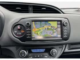 Toyota Yaris (2019) thumbnail 18
