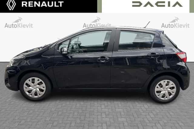 Toyota Yaris (2019) thumbnail 8