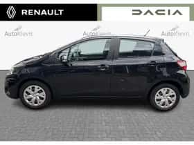 Toyota Yaris (2019) thumbnail 8