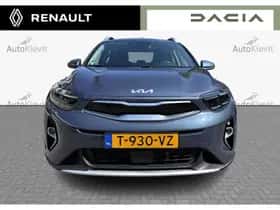 Kia Stonic (2023) thumbnail 2