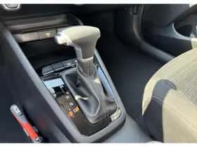 Kia Stonic (2023) thumbnail 17