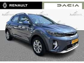 Kia Stonic (2023) thumbnail 5