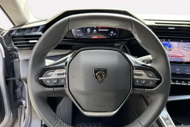 Peugeot 308 (2023) thumbnail 16