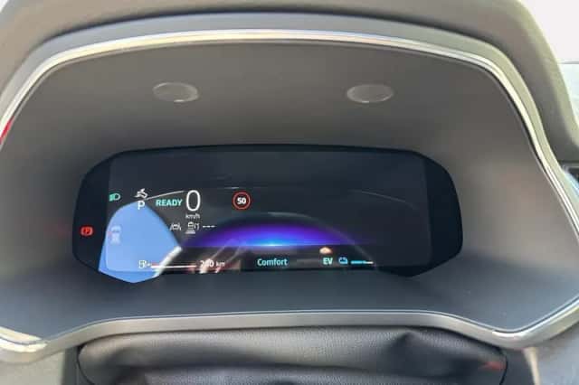 Renault Captur (2025) thumbnail 17
