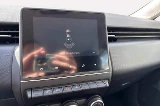 Renault Clio (2020) thumbnail 19