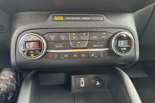 Ford Focus (2019) thumbnail 15