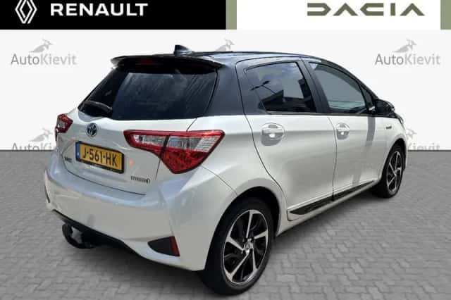 Toyota Yaris (2018) thumbnail 7