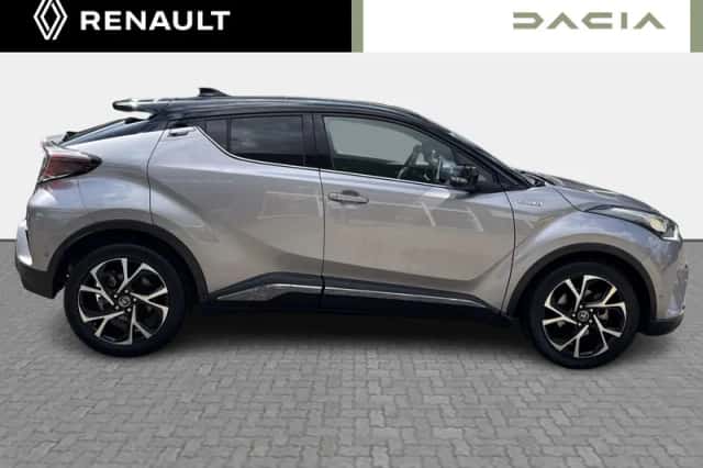 Toyota C-HR (2019) thumbnail 4