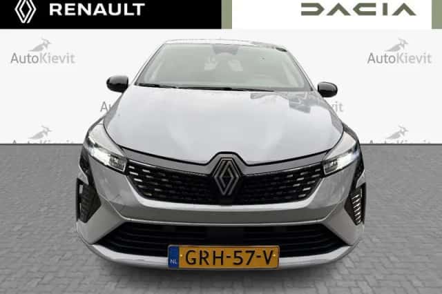 Renault Clio (2024) thumbnail 2