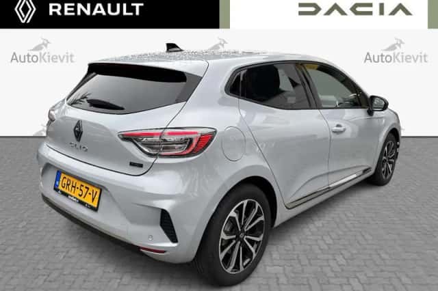 Renault Clio (2024) thumbnail 6