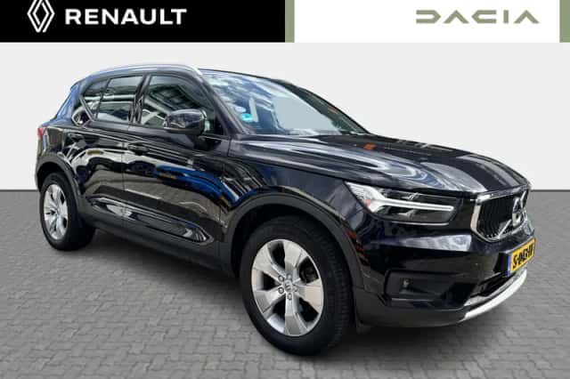 Volvo XC40 (2019) thumbnail 3
