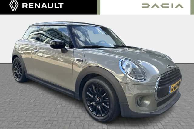 MINI Cooper (2019) thumbnail 3