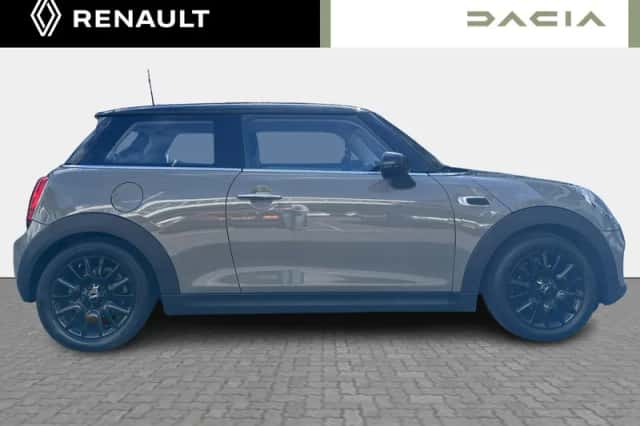 MINI Cooper (2019) thumbnail 4
