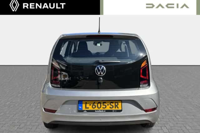 Volkswagen Up! (2021) thumbnail 6