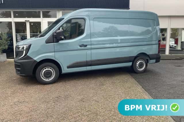 Renault Master (2024) thumbnail 1