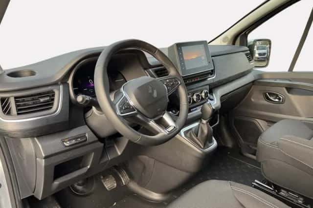 Renault Trafic (2024) thumbnail 10