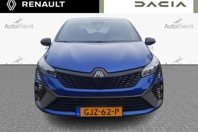 Renault Clio (2024) thumbnail 2