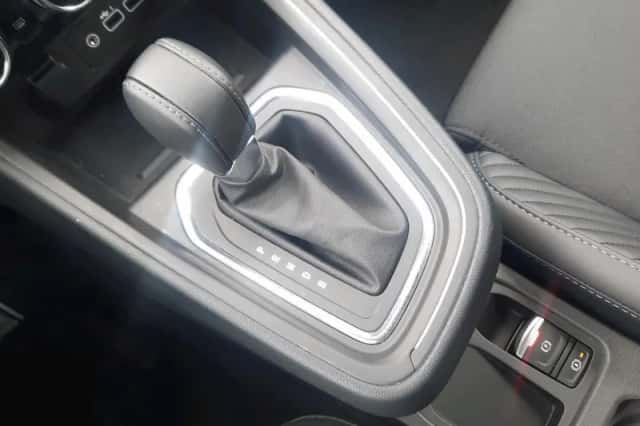 Renault Clio (2024) thumbnail 14