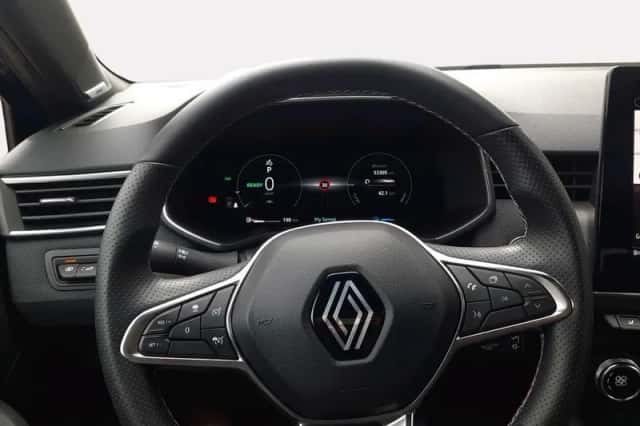 Renault Clio (2024) thumbnail 16