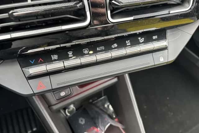 Renault 5 (2025) thumbnail 18