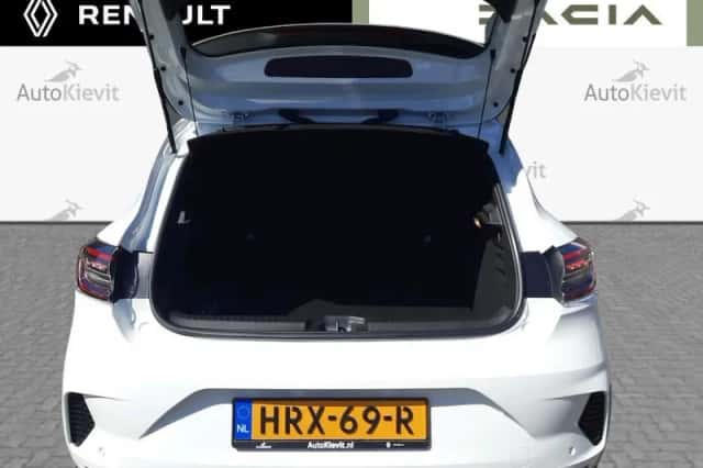 Renault Clio (2024) thumbnail 12