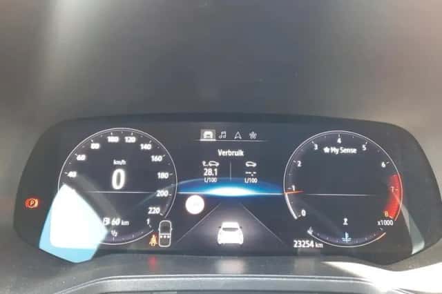 Renault Clio (2024) thumbnail 17
