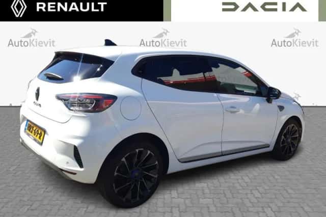 Renault Clio (2024) thumbnail 5