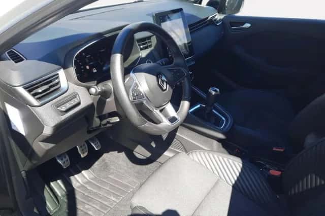 Renault Clio (2024) thumbnail 10