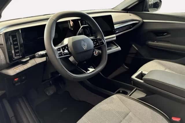 Renault Mégane E-Tech (2026) thumbnail 7