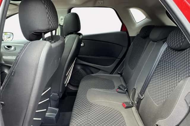 Renault Captur (2019) thumbnail 11