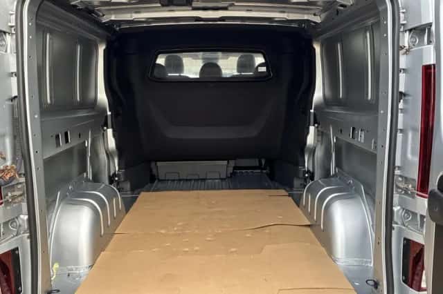Renault Trafic (2024) thumbnail 12