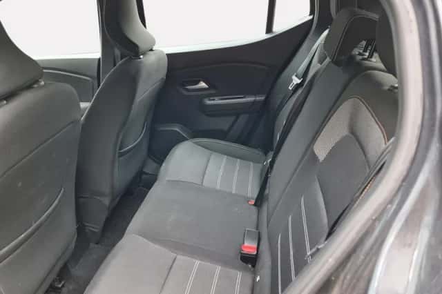 Dacia Sandero Stepway (2022) thumbnail 11