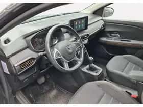 Dacia Sandero Stepway (2022) thumbnail 10