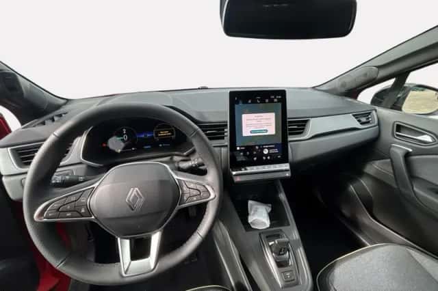 Renault Captur (2026) thumbnail 13