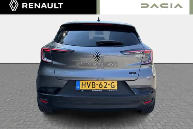 Renault Captur (2025) thumbnail 6