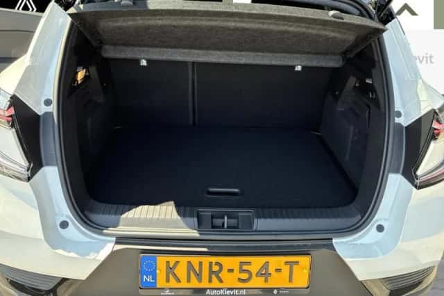Renault Captur (2026) thumbnail 4