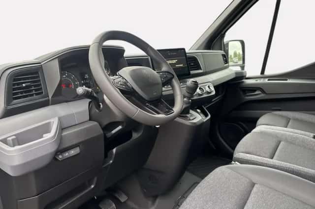 Renault Master (2024) thumbnail 3