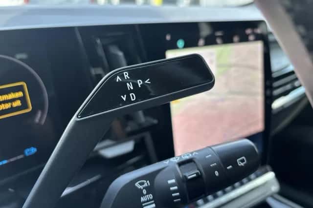 Renault Austral (2023) thumbnail 6