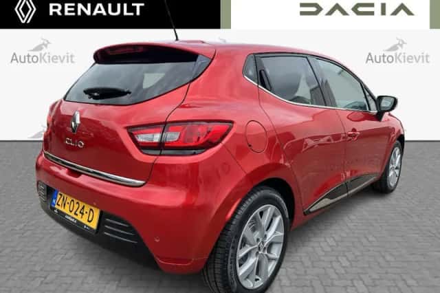 Renault Clio (2019) thumbnail 5