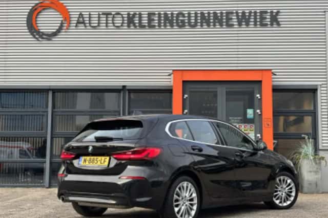 BMW 1-Serie (2021) thumbnail 3