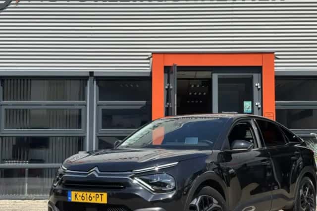 Citroën C4 (2021) thumbnail 1