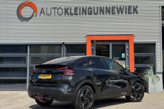 Citroën C4 (2021) thumbnail 3