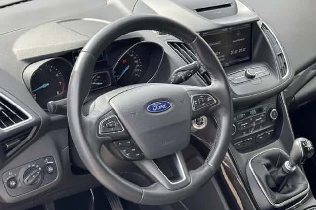 Ford C-Max (2016) thumbnail 6