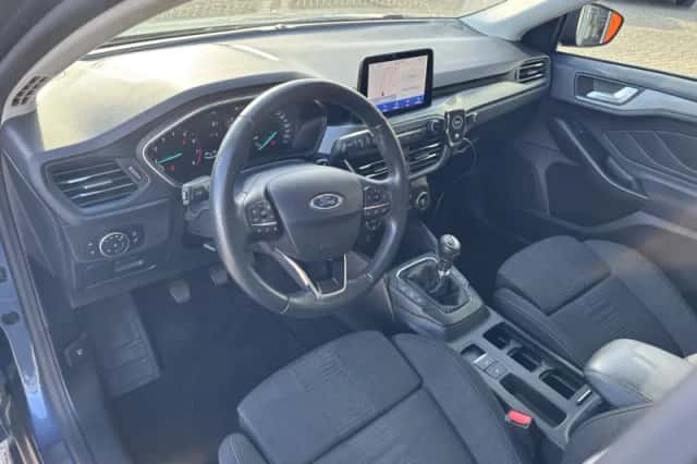 Ford Focus (2020) thumbnail 6