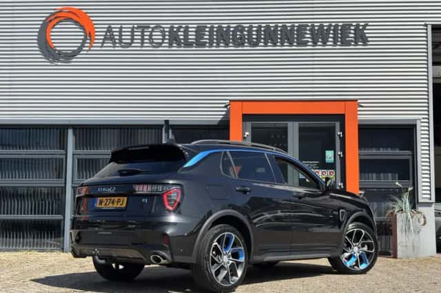 Lynk & Co 01 (2021) thumbnail 3