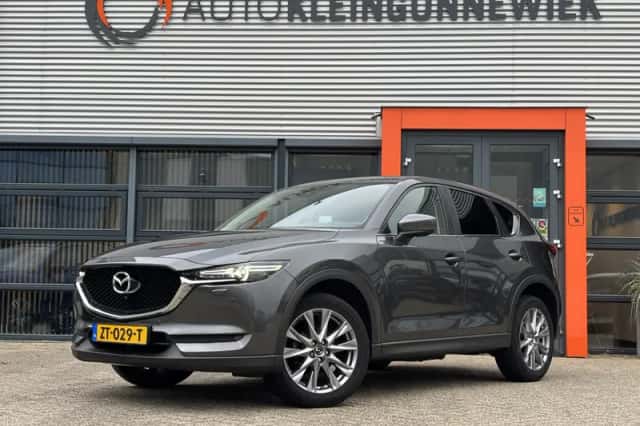 Mazda CX-5 (2019) thumbnail 2