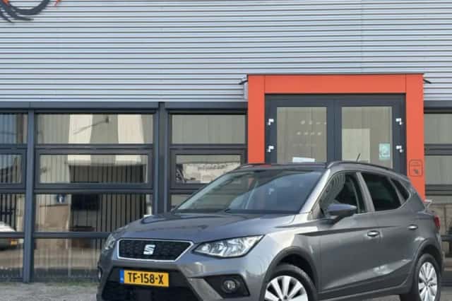 SEAT Arona (2018) thumbnail 1