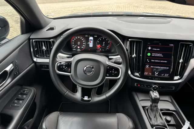 Volvo S60 (2020) thumbnail 5