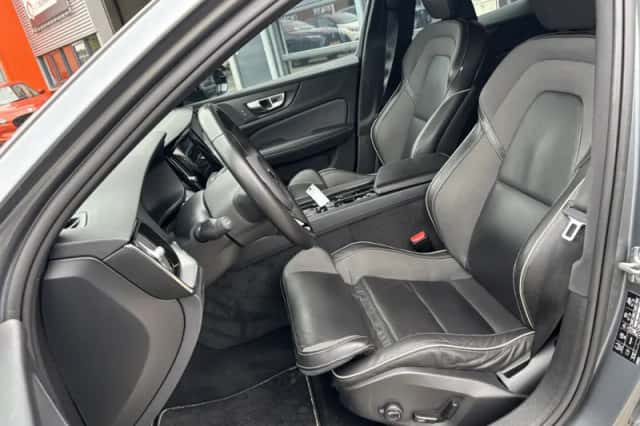 Volvo S60 (2020) thumbnail 6